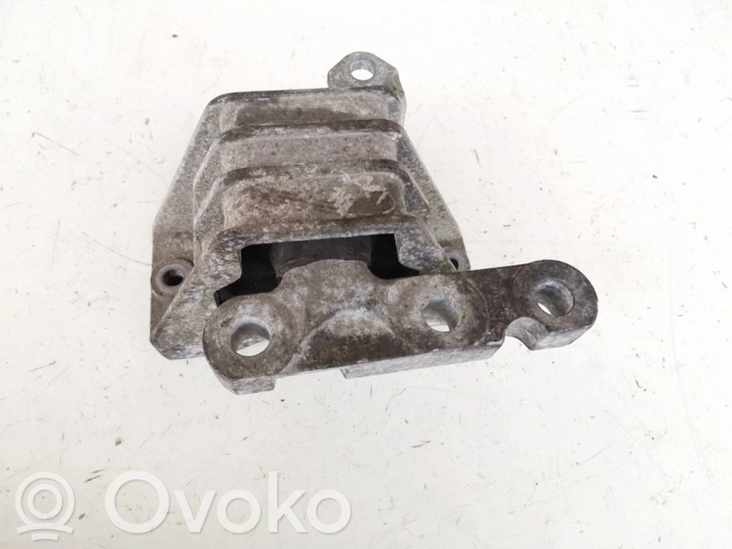 Opel Vectra C Supporto di montaggio del motore 