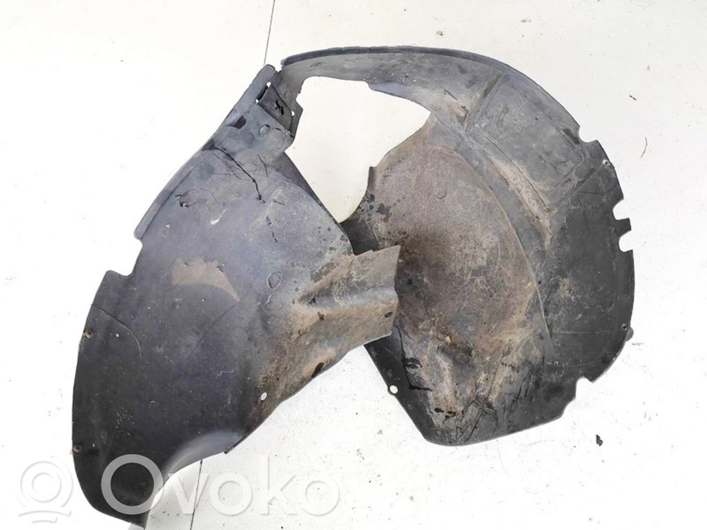 Dodge Grand Caravan Pare-boue passage de roue avant