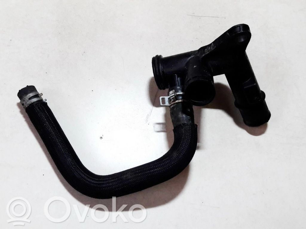 Peugeot 208 I Tubo flessibile del liquido di raffreddamento del motore