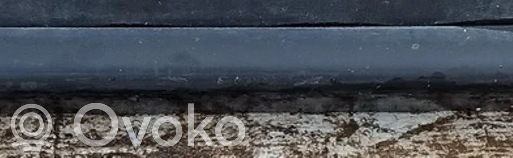 Audi A2 Takaoven lista (muoto) 