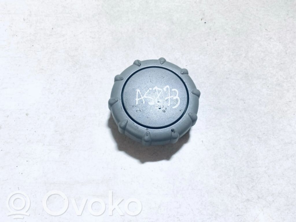 Nissan Almera N16 Otros repuestos del interior 