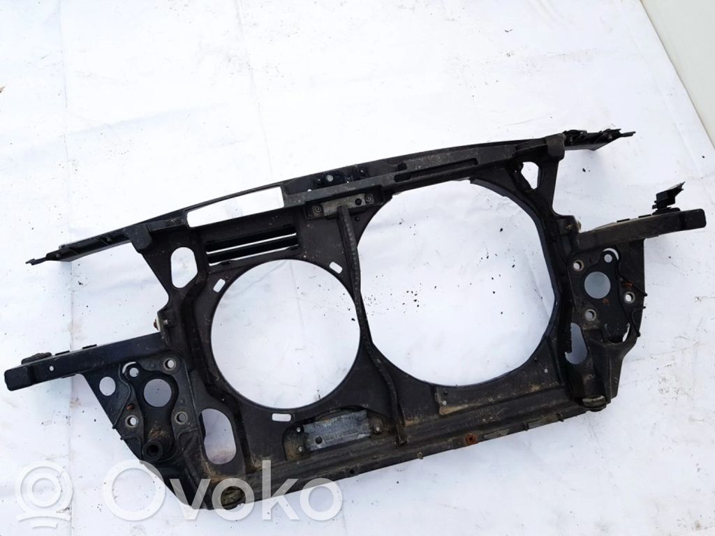 Audi A6 S6 C5 4B Pas przedni 