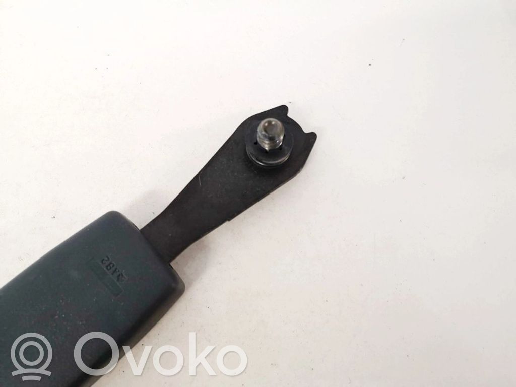 Mitsubishi Galant Hebilla del cinturón delantero