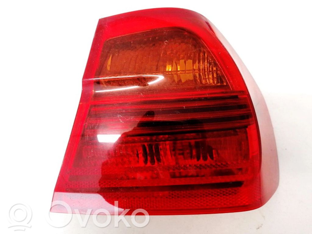 Rear/tail lights   6937448,6937448