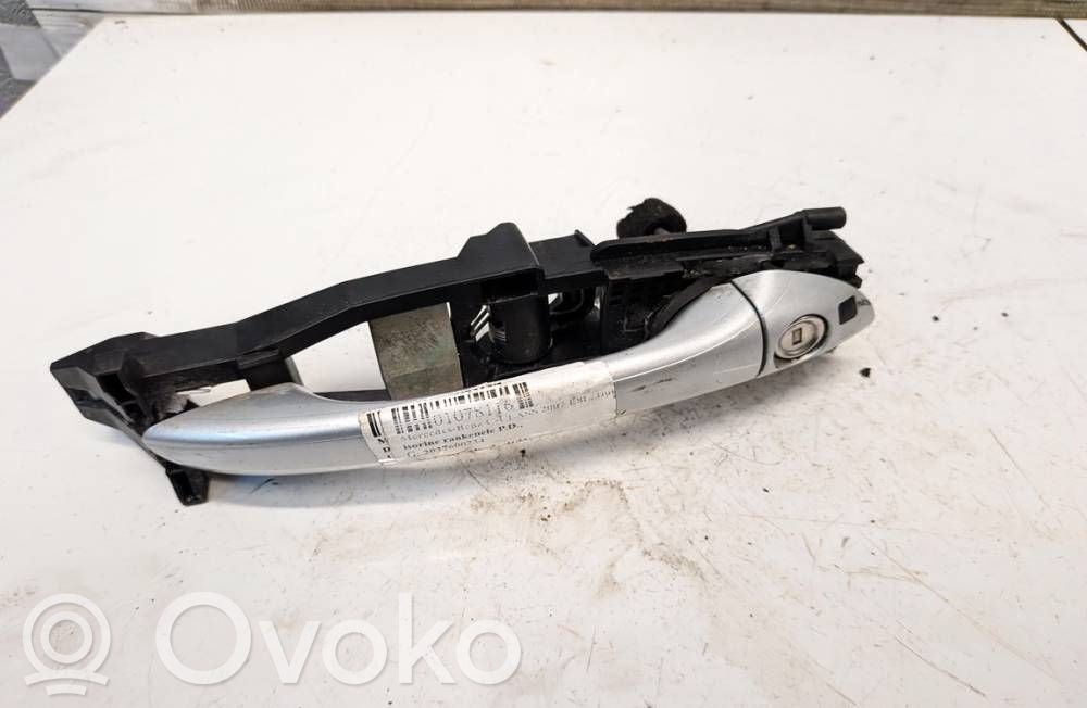 Mercedes-Benz C W203 Türgriff Türöffner vorne 