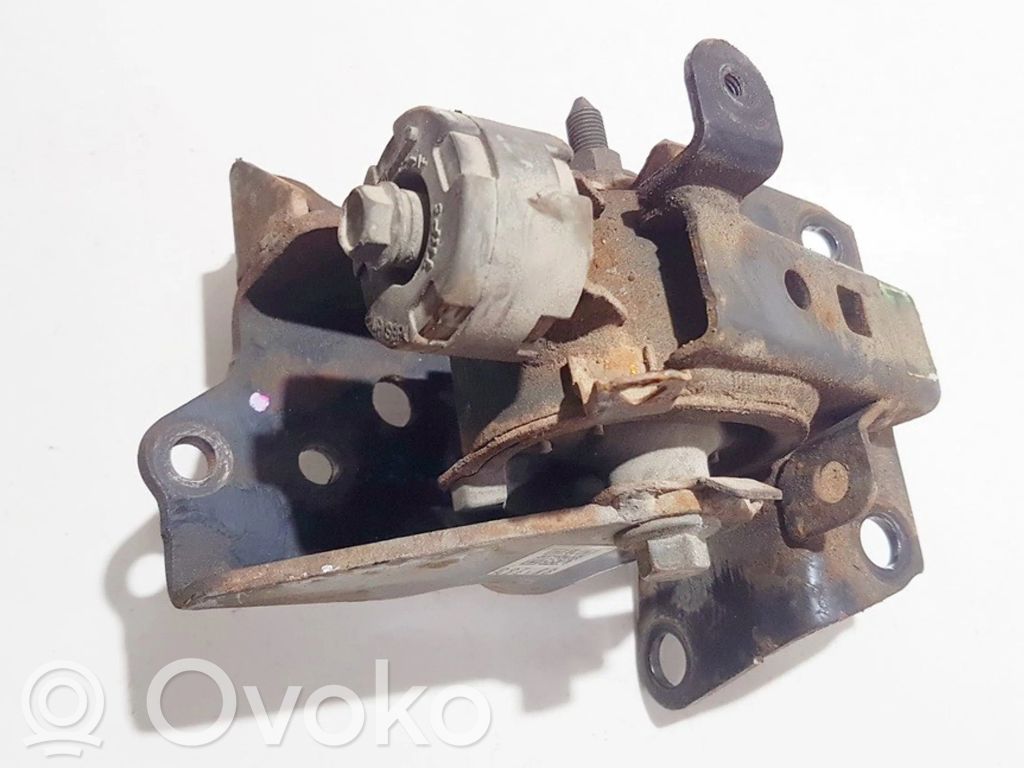 Engine mount bracket   N22180,123720D080,123720D080,D0725,N22180