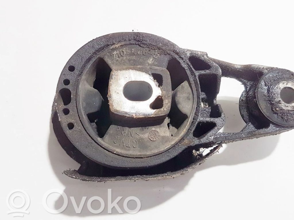 Engine mount bracket   2104065,2104065,2104065,2104065