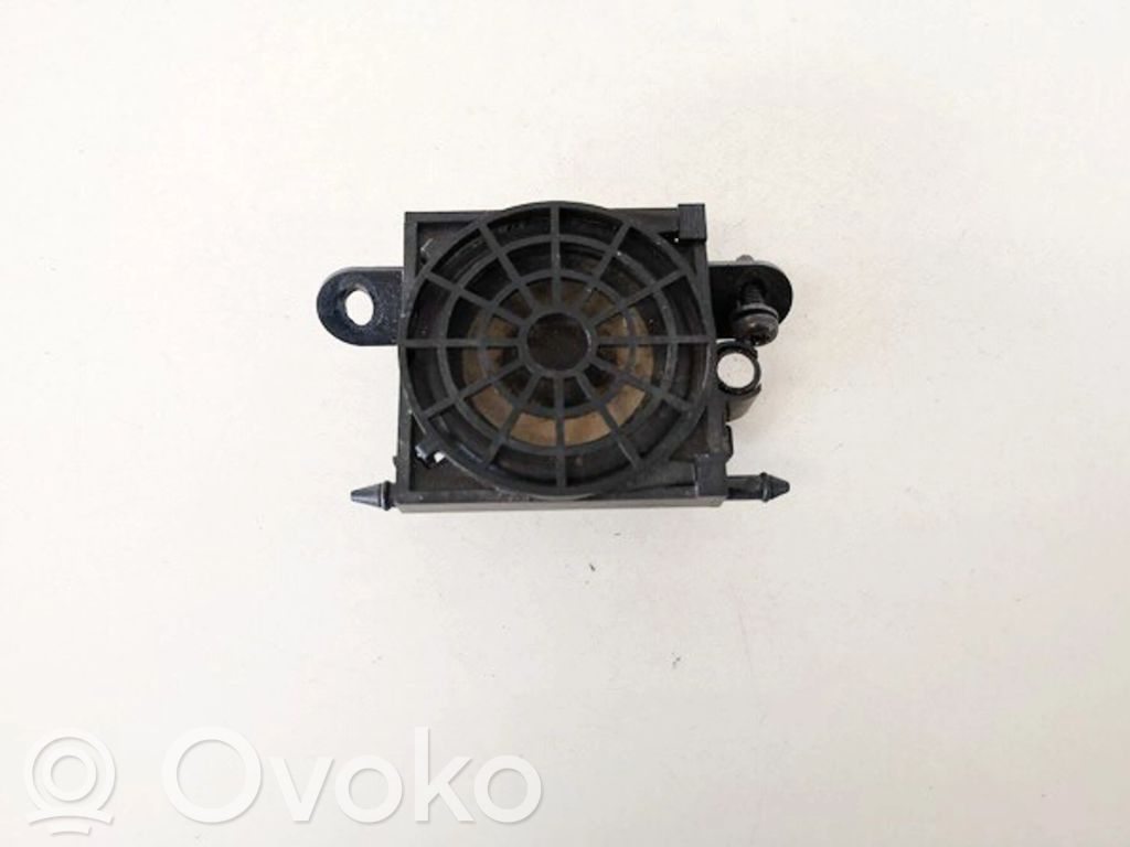 Audi A4 S4 B6 8E 8H Etuoven kaiutin