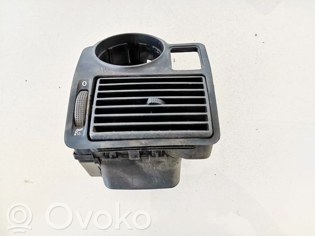 Volkswagen Golf IV Luftausströmer Lüftungsdüse Luftdüse Mitte 