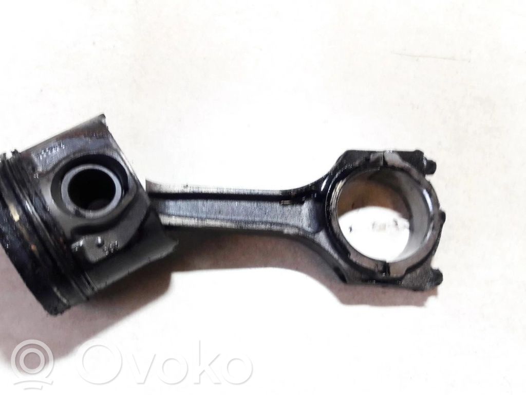 Ford Mondeo Mk III Pistón con biela 