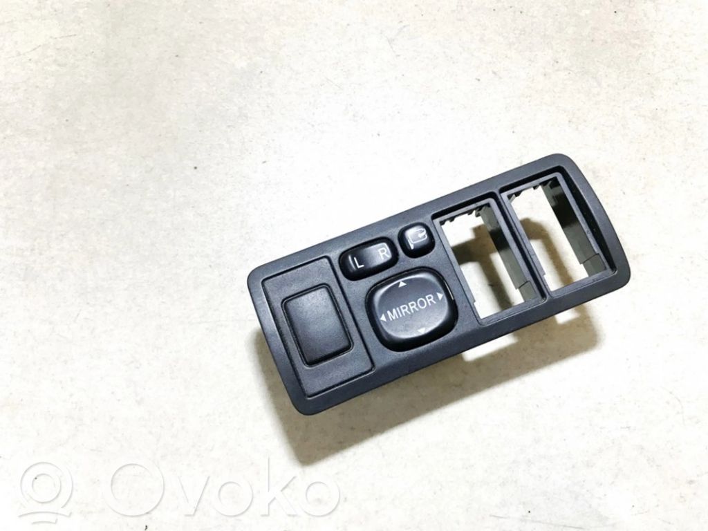 Toyota Avensis T250 Interruttore specchietto retrovisore 