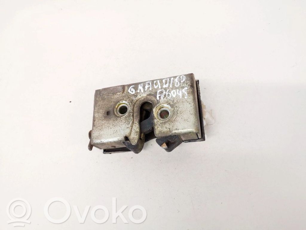 Audi 80 90 B3 Încuietoare ușă spate 