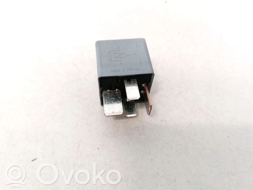Altri relè   F80B14B192AA,F80B14B192AA,F80B14B192AA,F80B14B192AA