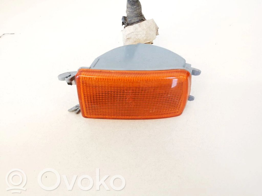 Volkswagen Golf III Piloto intermitente delantero 