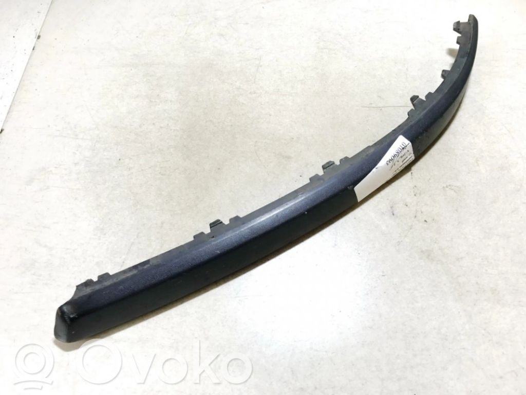 Opel Corsa C Modanatura separatore del paraurti anteriore