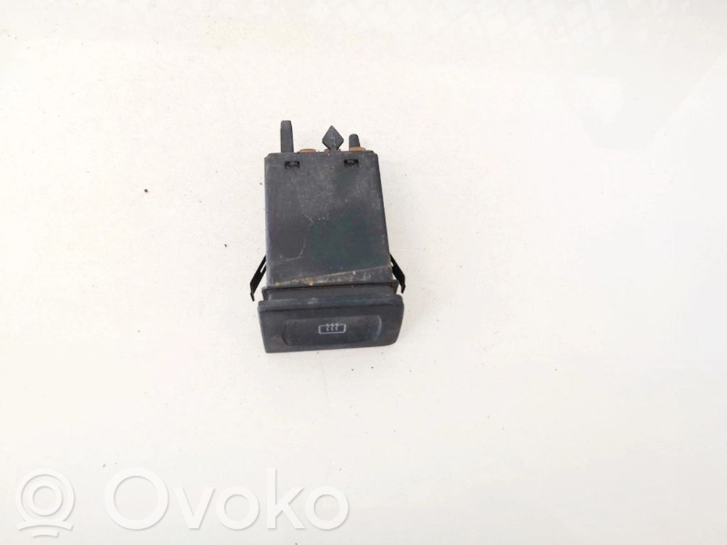 Przycisk / Przełącznik ogrzewania szyby przedniej / czołowej   1J0953235J,1J0953235JH,1J0953235D,1J0953235J,1J0953235JH