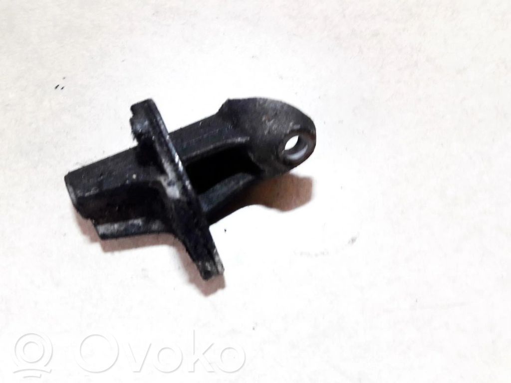 Audi A6 S6 C5 4B Engine mounting bracket 