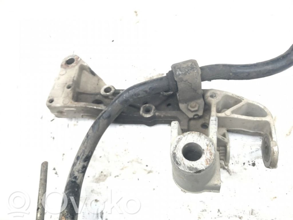 Volkswagen Golf V Suport motor