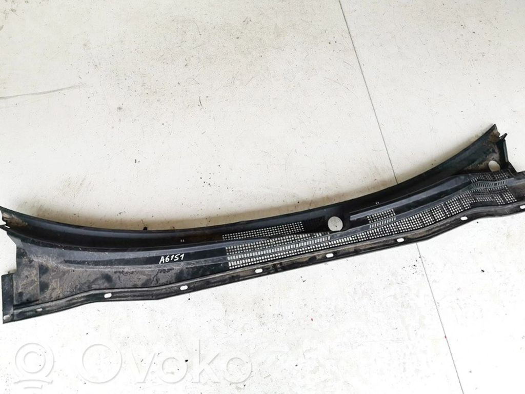 Mitsubishi Outlander Garniture d'essuie-glace