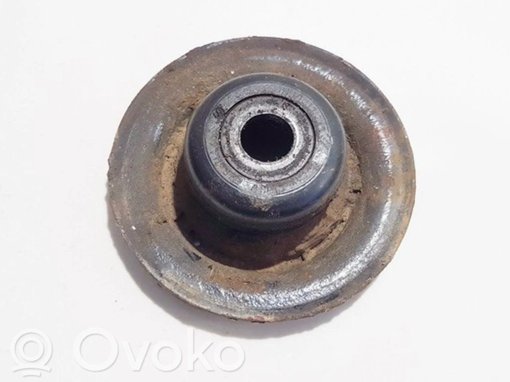 Skoda Octavia Mk1 (1U) Kierrejousen kiinnitys 