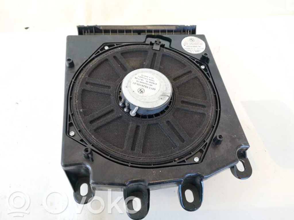 BMW 5 E60 E61 Enceinte subwoofer 