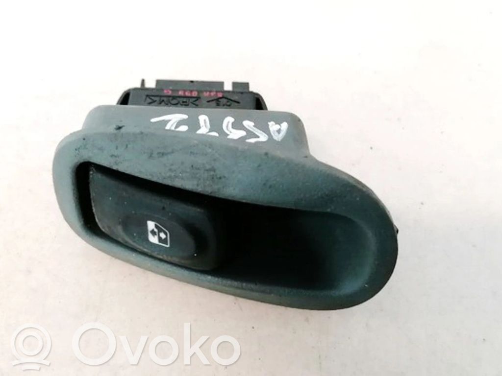 Przyciski szyb   838099G,838099G