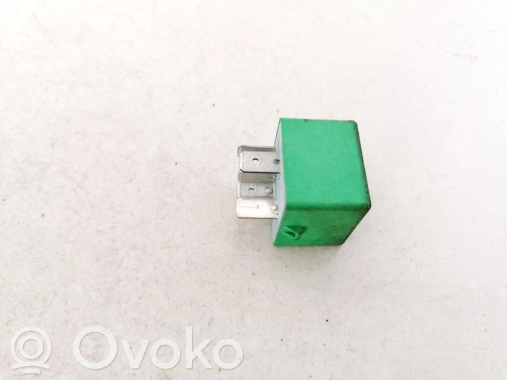 Alte relee   12V25A03601,12V25A03601,12V25A03601,12V25A03601