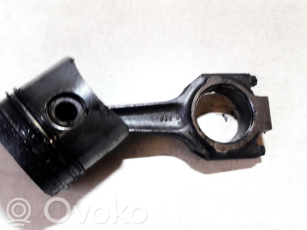 Piston with connecting rod   S89FF,S89FF