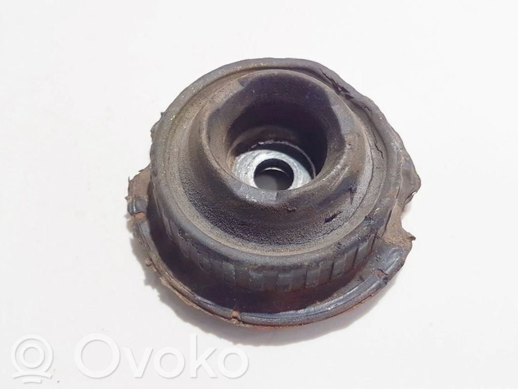 Audi A4 S4 B5 8D Lagerbock Federbein 