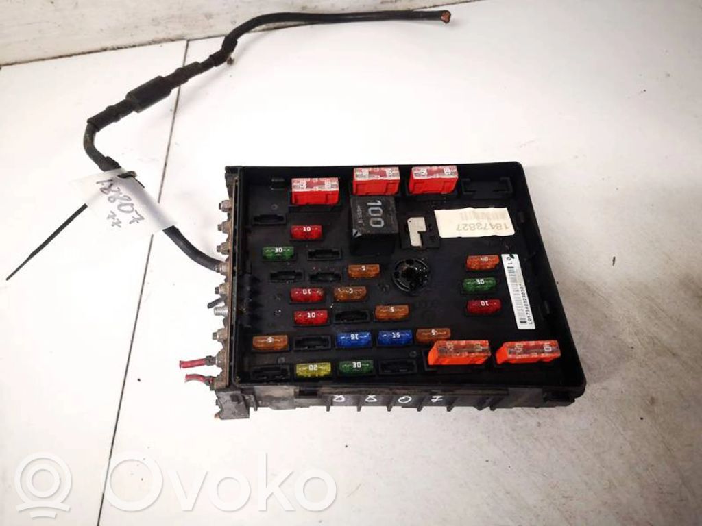Sulakerasiasarja   3C0837125,3C0837125