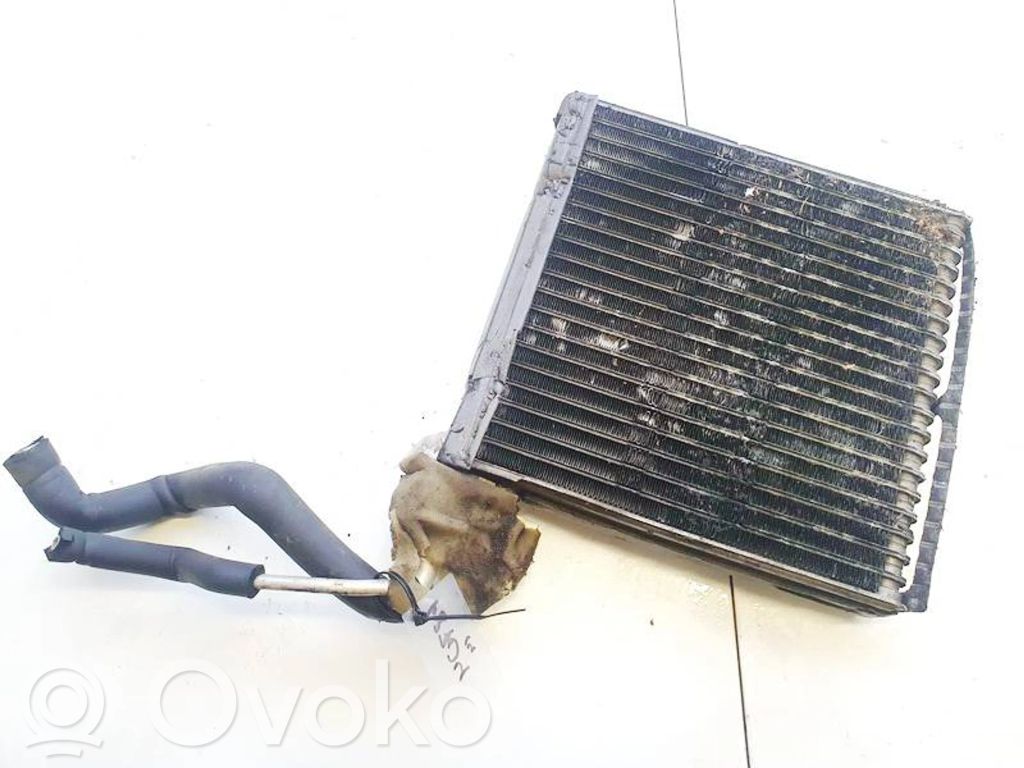 Toyota Avensis Verso Radiador de refrigeración del A/C (condensador)