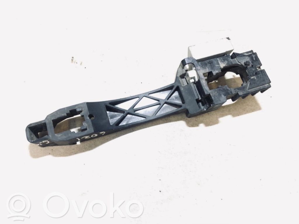 Nissan Qashqai+2 Manecilla externa puerta delantera