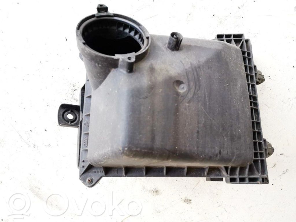 Caja del filtro de aire   059133835A,059133837AA,059000183A,059133835A,059133837AA,06C133843,4619285911