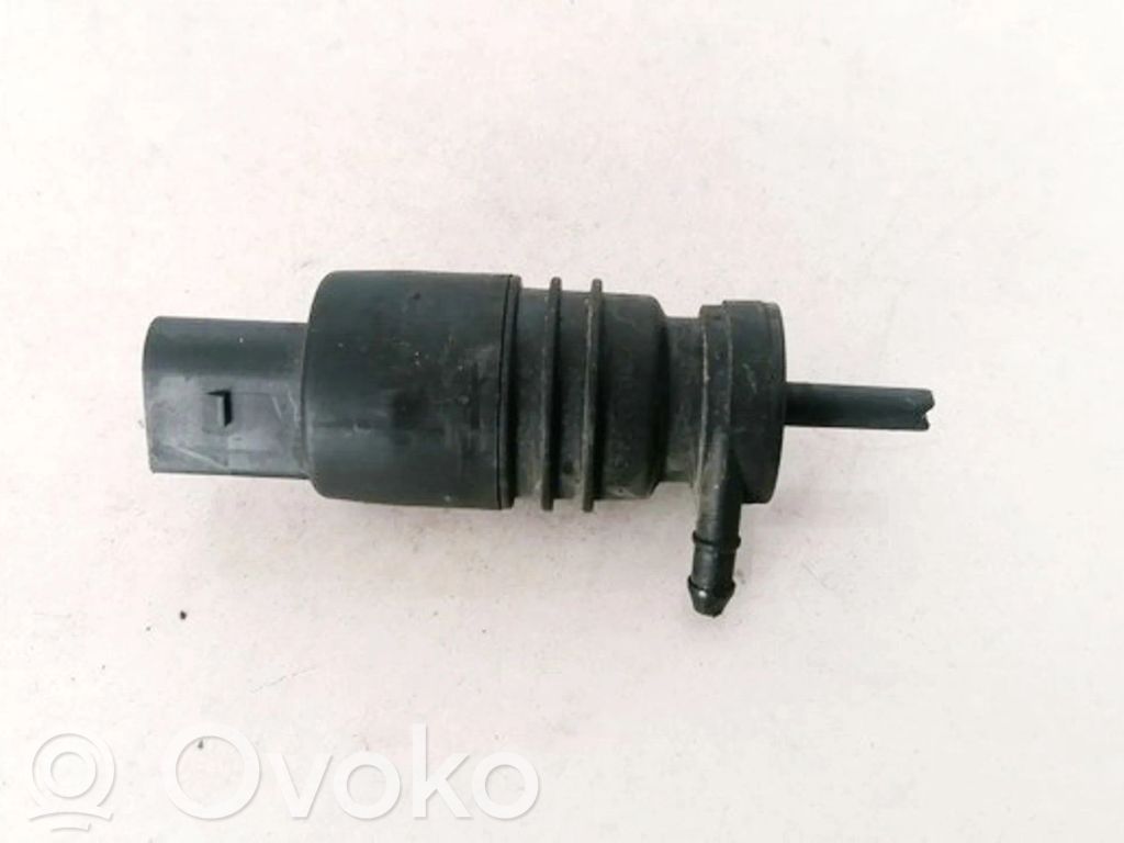 BMW 5 E39 Pompa lavavetri parabrezza/vetro frontale 