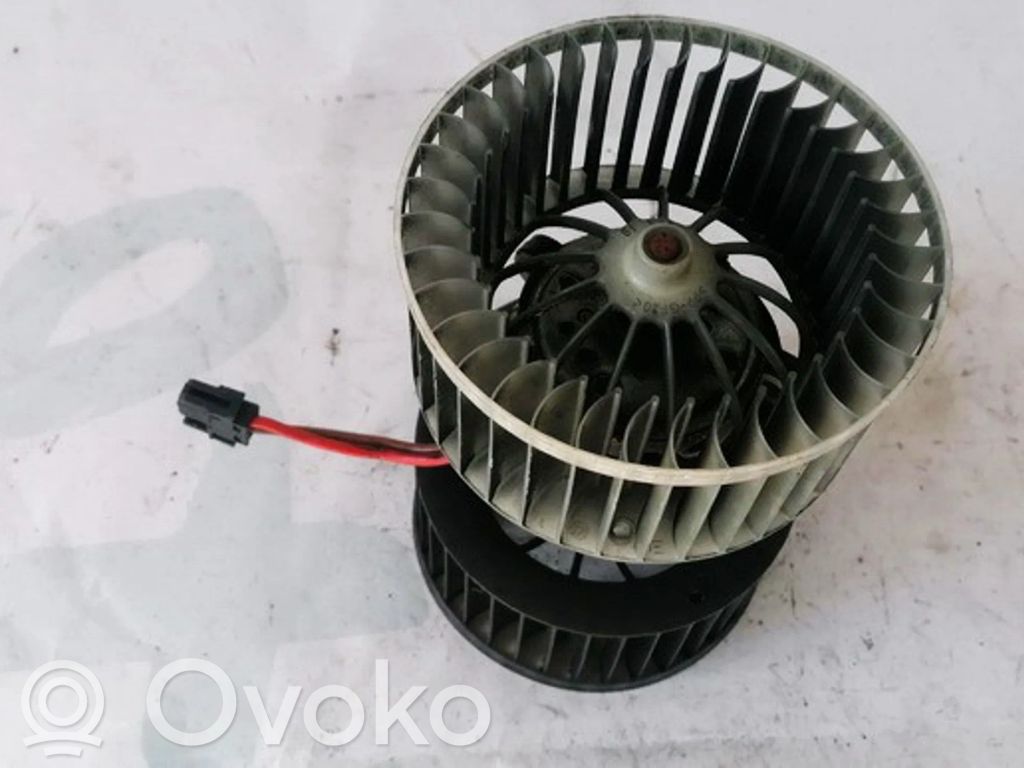 Mazā radiatora ventilators   70669,70669