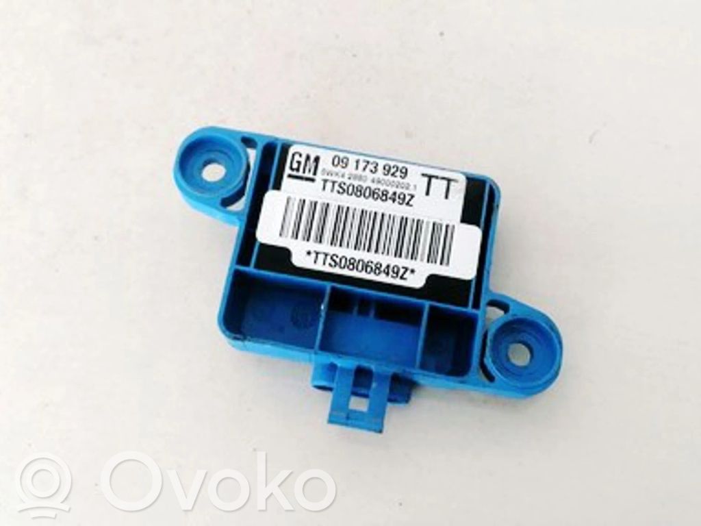 Opel Omega B2 Senzor impact/declanșare airbag 