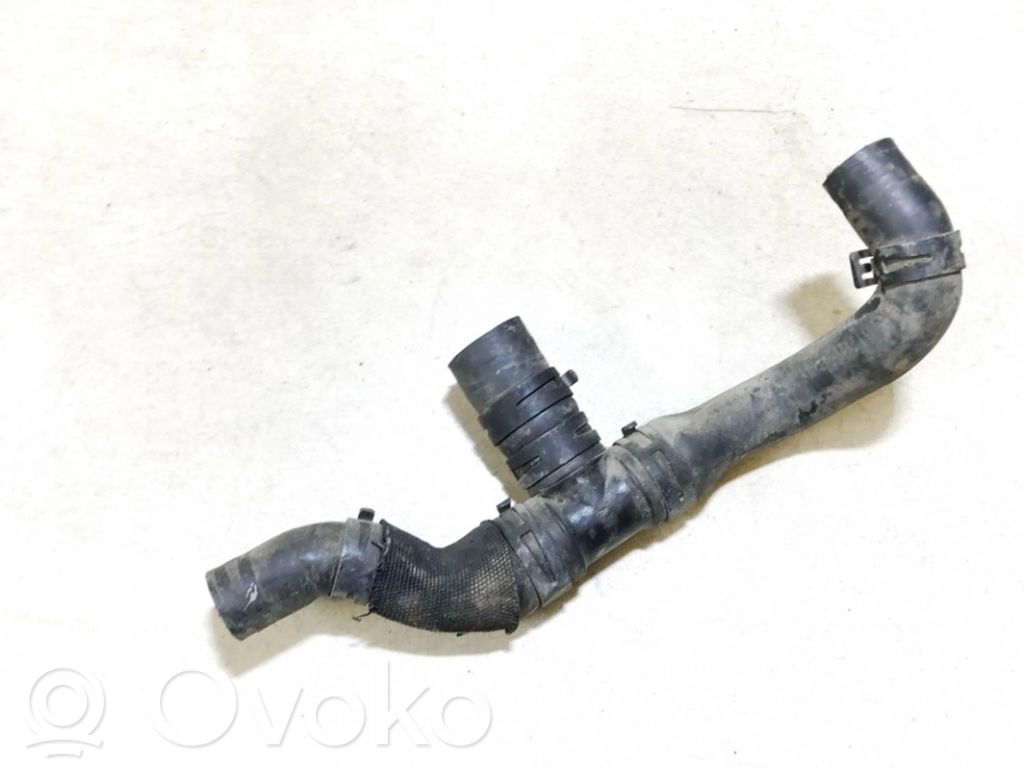 Mercedes-Benz C W203 Tubo flessibile del liquido di raffreddamento del motore