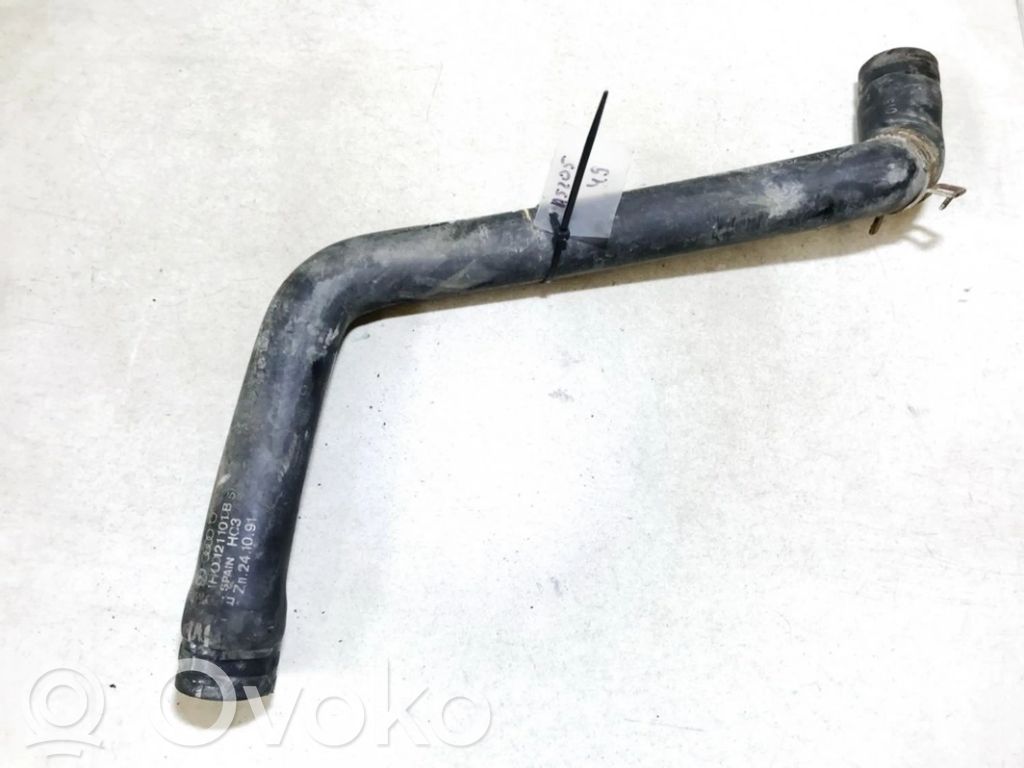 Volkswagen PASSAT B3 Tuyau de liquide de refroidissement moteur