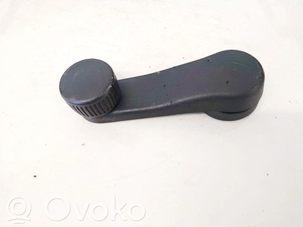 Skoda Fabia Mk2 (5J) Manovella finestrino della portiera anteriore 