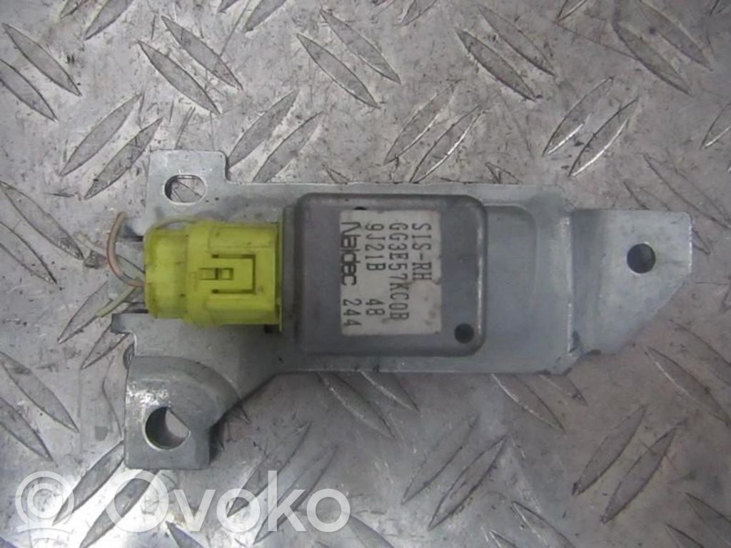 Czujnik uderzenia Airbag   GG3E57KC0B,9J21B,9J21B,GG3E57KC0B