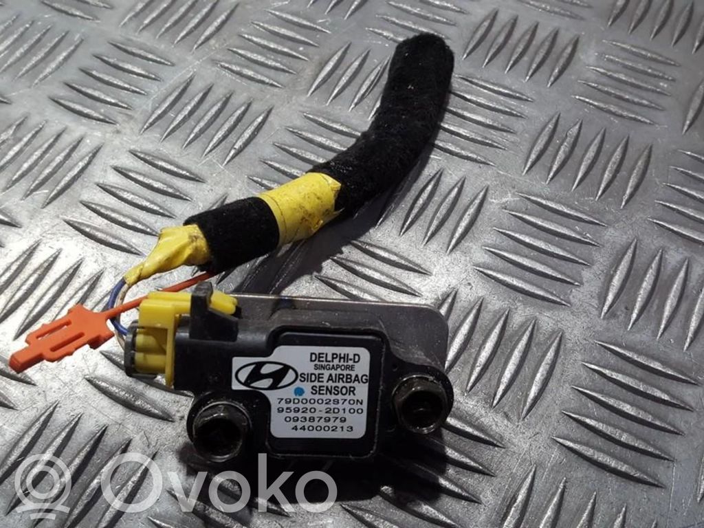 Hyundai Elantra Sensor impacto/accidente para activar Airbag 