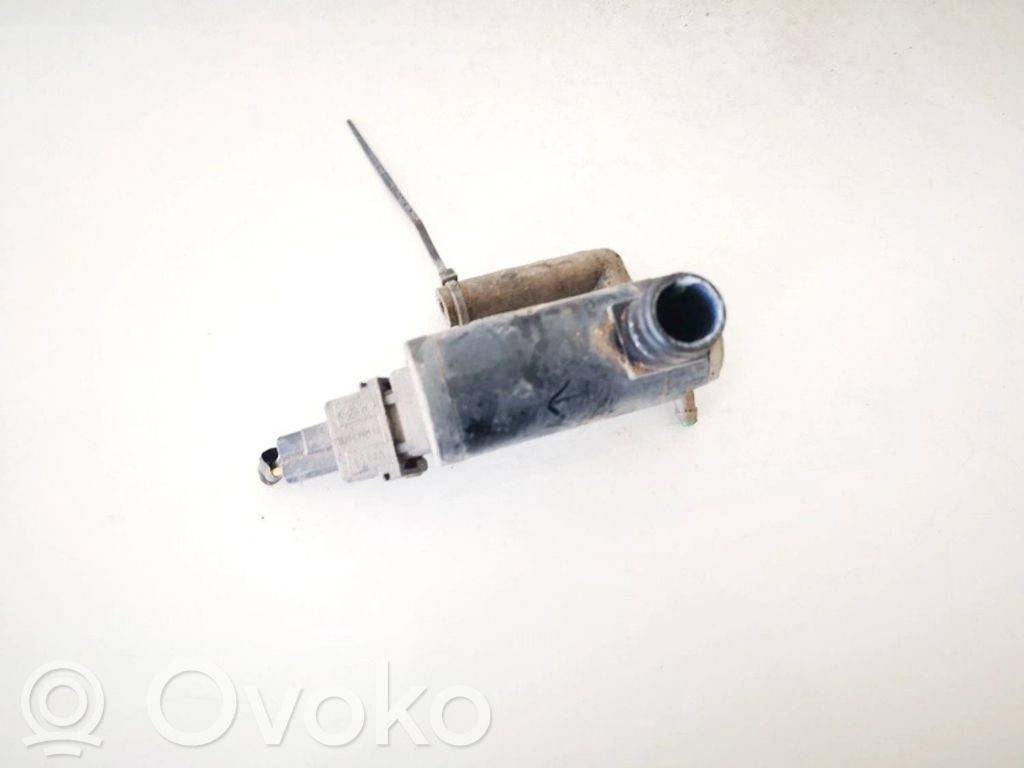 Pompa lavavetri parabrezza/vetro frontale   93BB17K624BA,93BB17K624BA