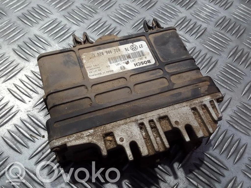 Volkswagen Golf III Unidad de control/módulo del motor 