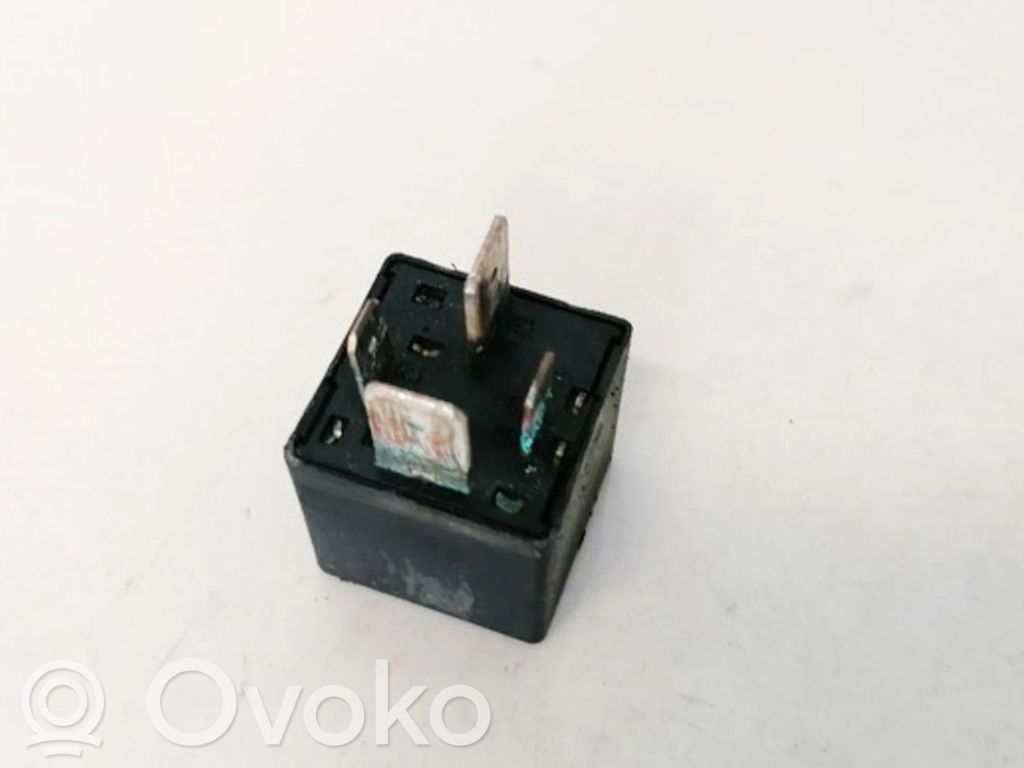 Otros relés   46520419,B047,46520419,B047