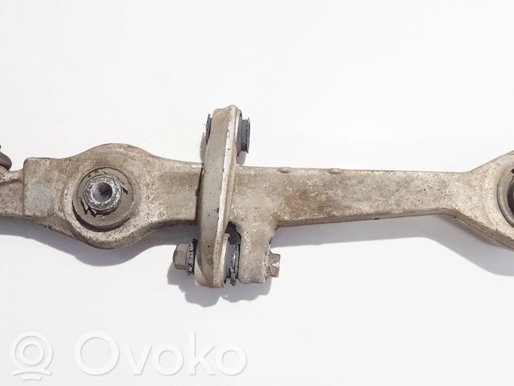 Audi A6 S6 C5 4B Braccio di controllo sospensione anteriore inferiore/braccio oscillante 