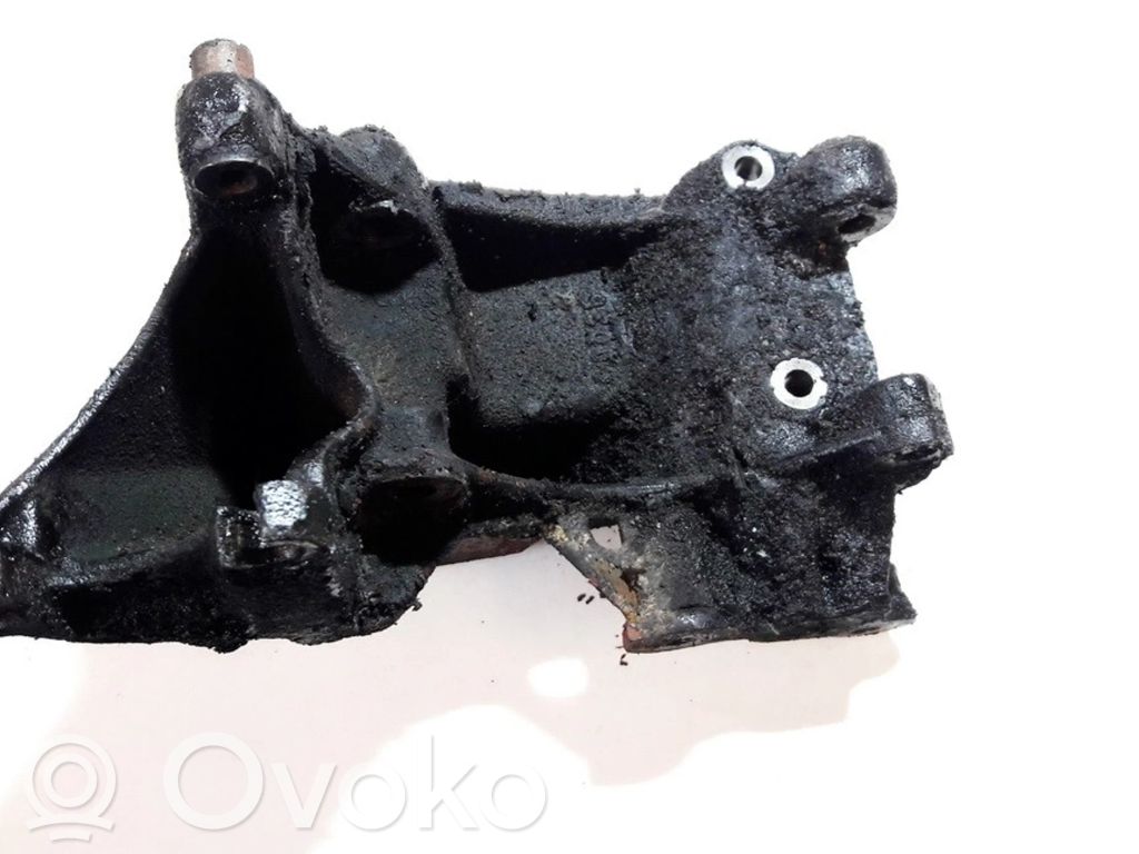 Soporte de montaje del motor (Usadas)