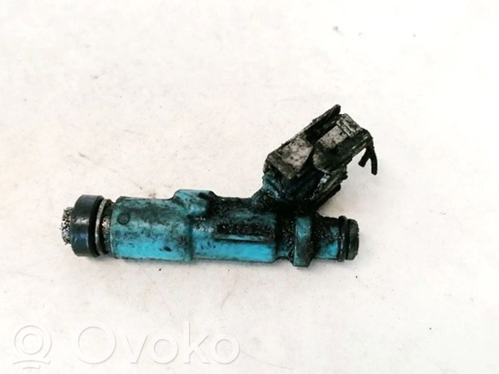 Toyota Yaris Inyector de combustible 