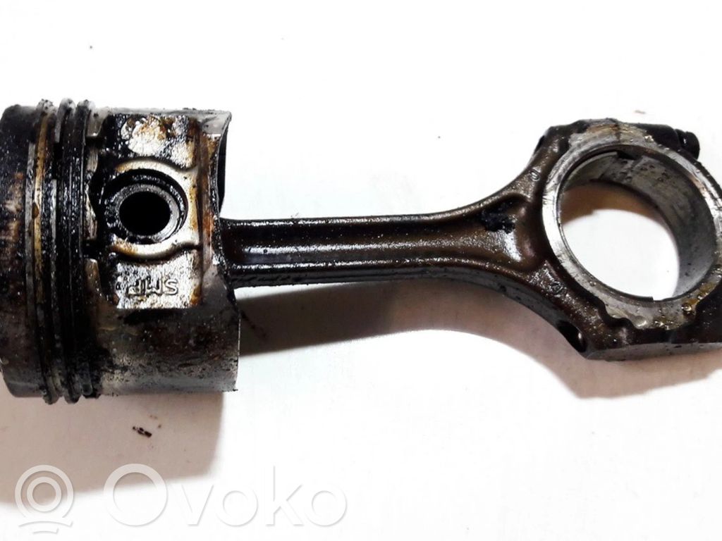 Renault Megane I Piston with connecting rod 
