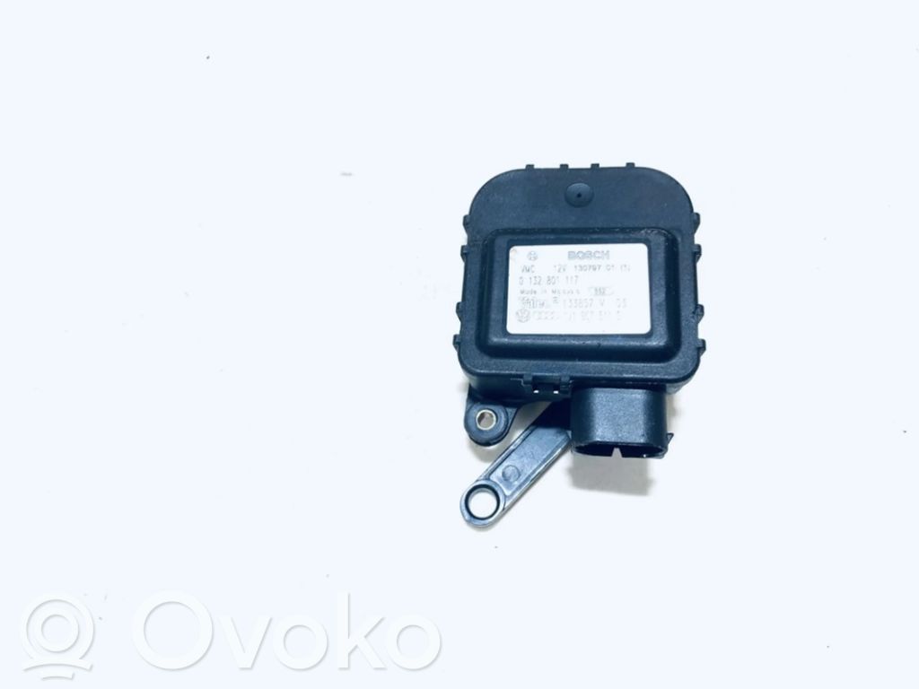 Audi A3 S3 8L Motor/actuator clapetă aer