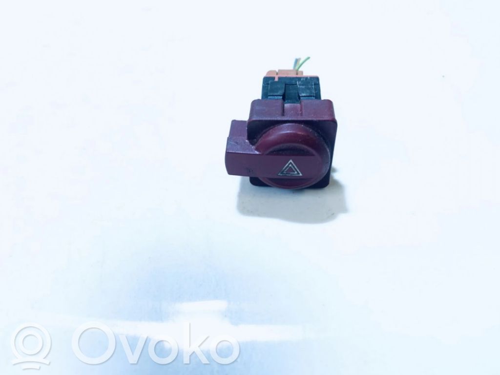 Citroen C4 I Botón interruptor de luz de peligro 